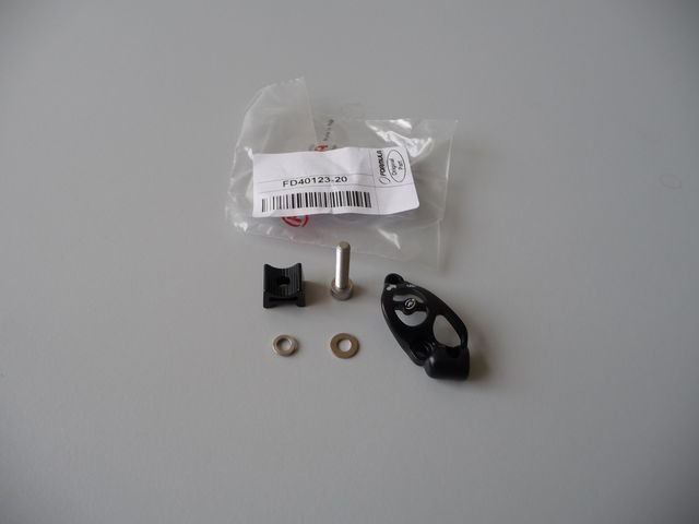 XO Left master cylinder clamp and screws