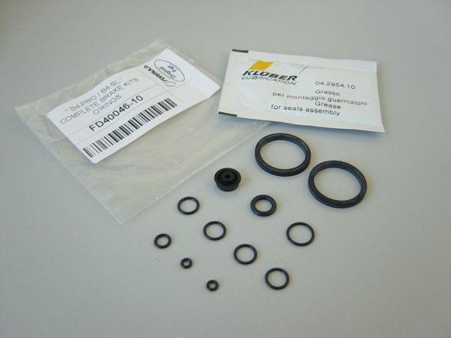 OR kit (master cylinder/caliper/hose)