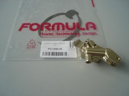 ExtremE right body master cylinder