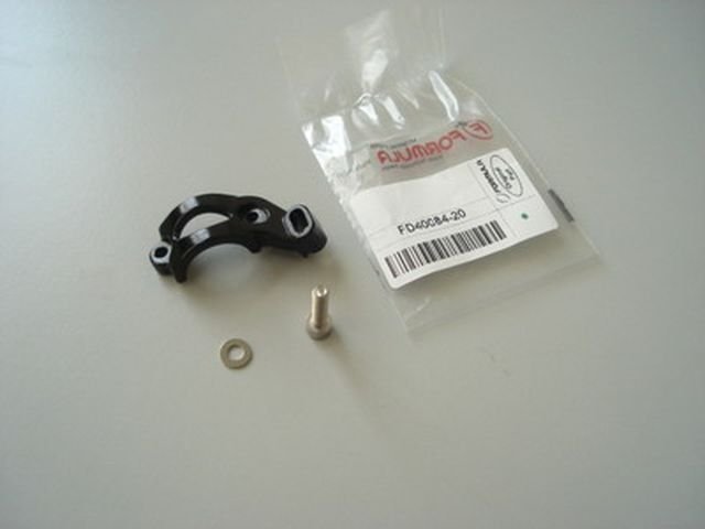 (Left XO) Master cylinder clamp with spacer and screw