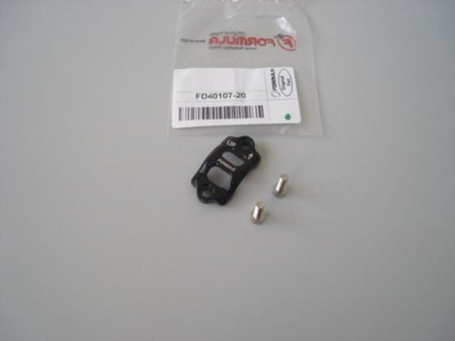 Master cylinder clamp and screws